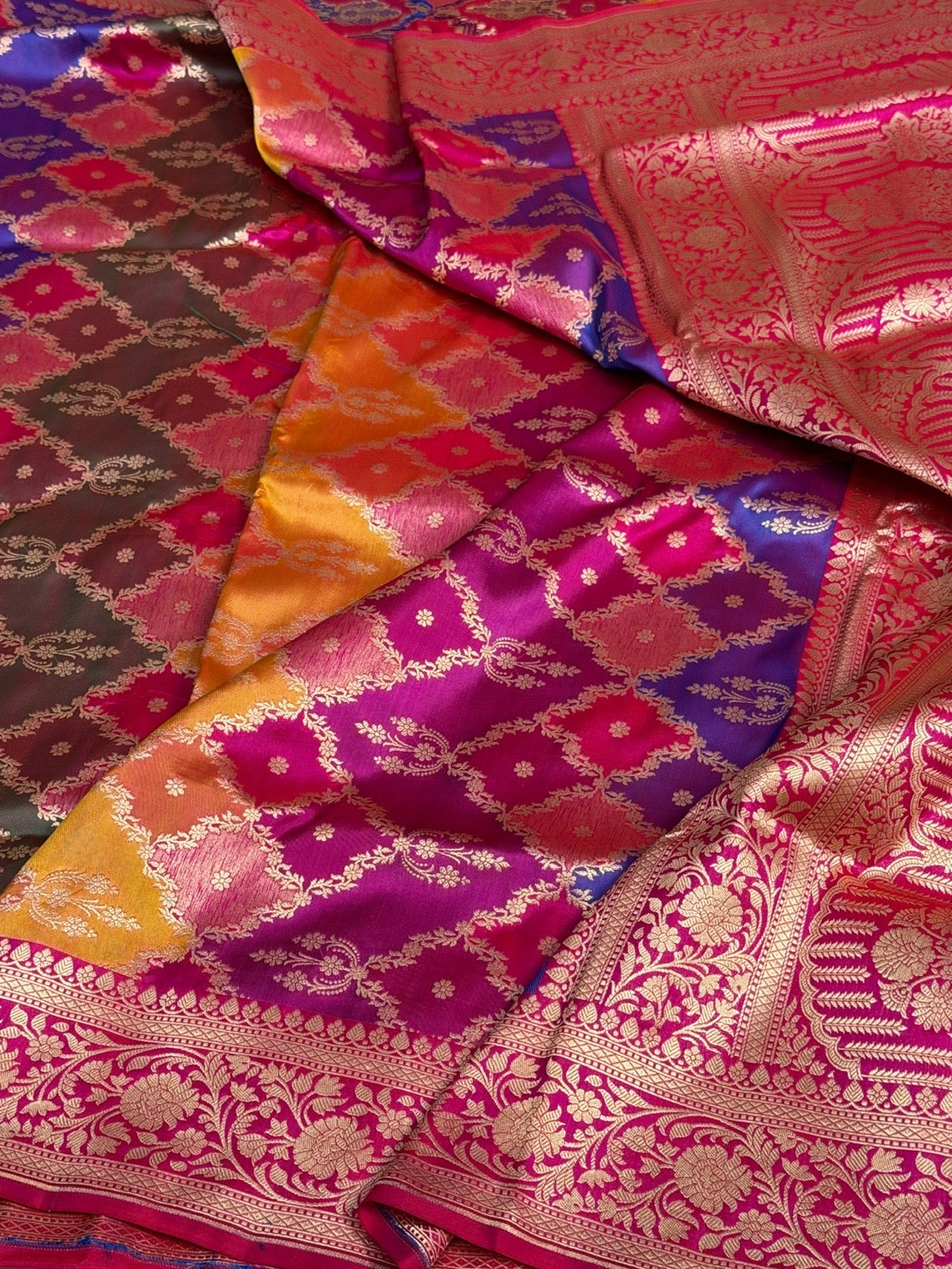 Rani Pink Rangkaat Banarasi Pure Silk Saree
