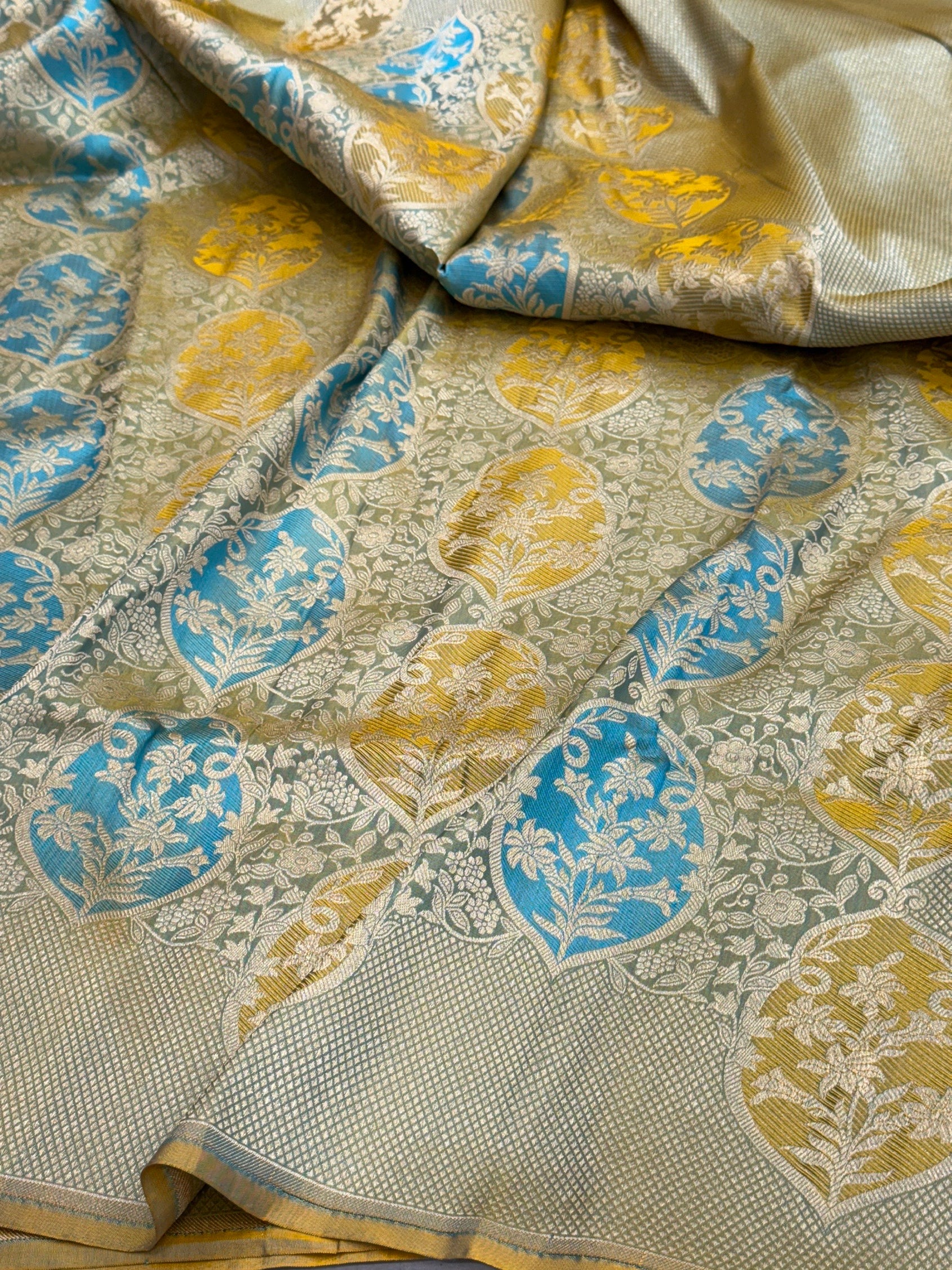 Banarasi Minakari Pure Silk Brocade Saree | 100% Pure Katan Silk Handwoven in Banaras