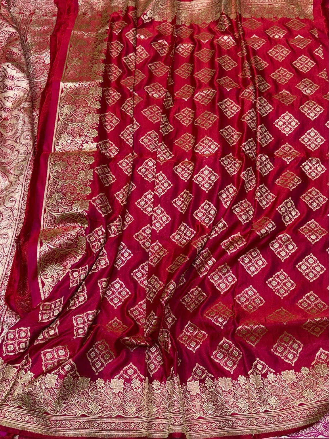 Red Handwoven Vintage Pure Banarasi Satin Silk Saree