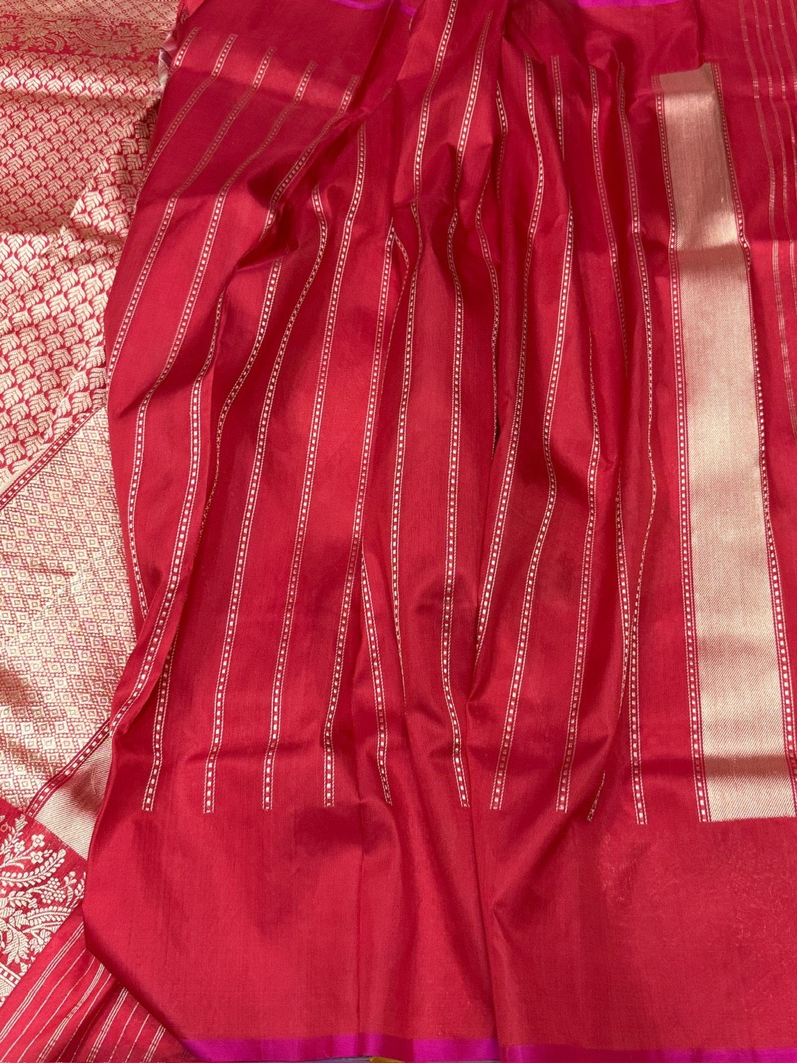 Red Handwoven Pure Banarasi Silk Saree