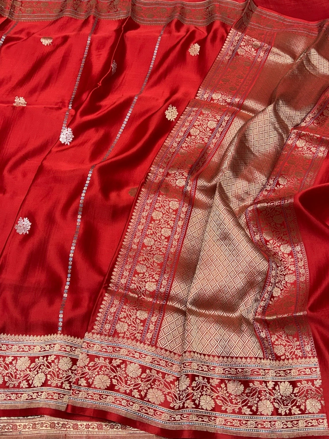 Brick Red Handwoven Pure Mashru Banarasi Satin Silk Saree – Kadwa Weave | Authentic Banaras Handloom