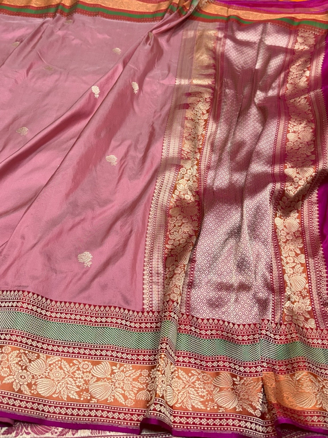 Gajiri Pink Handwoven Pure Banarasi Silk Saree