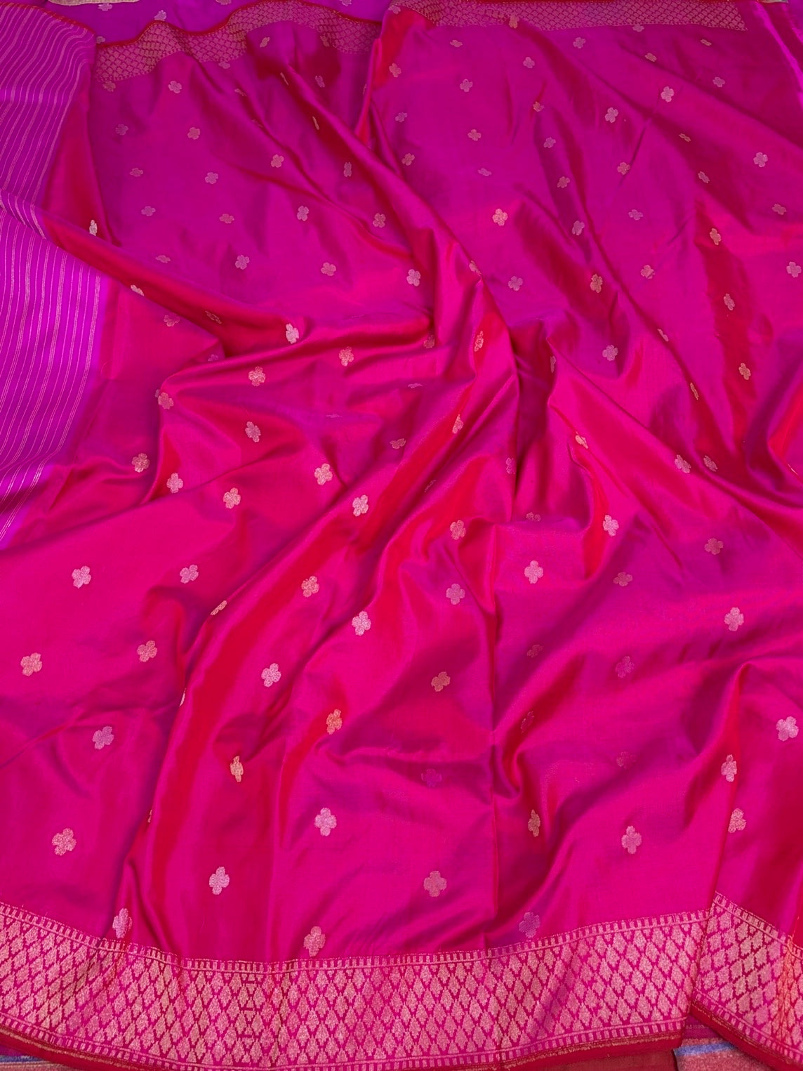 Rani Pink Handwoven Banarasi Pure Katan Jamdani Saree