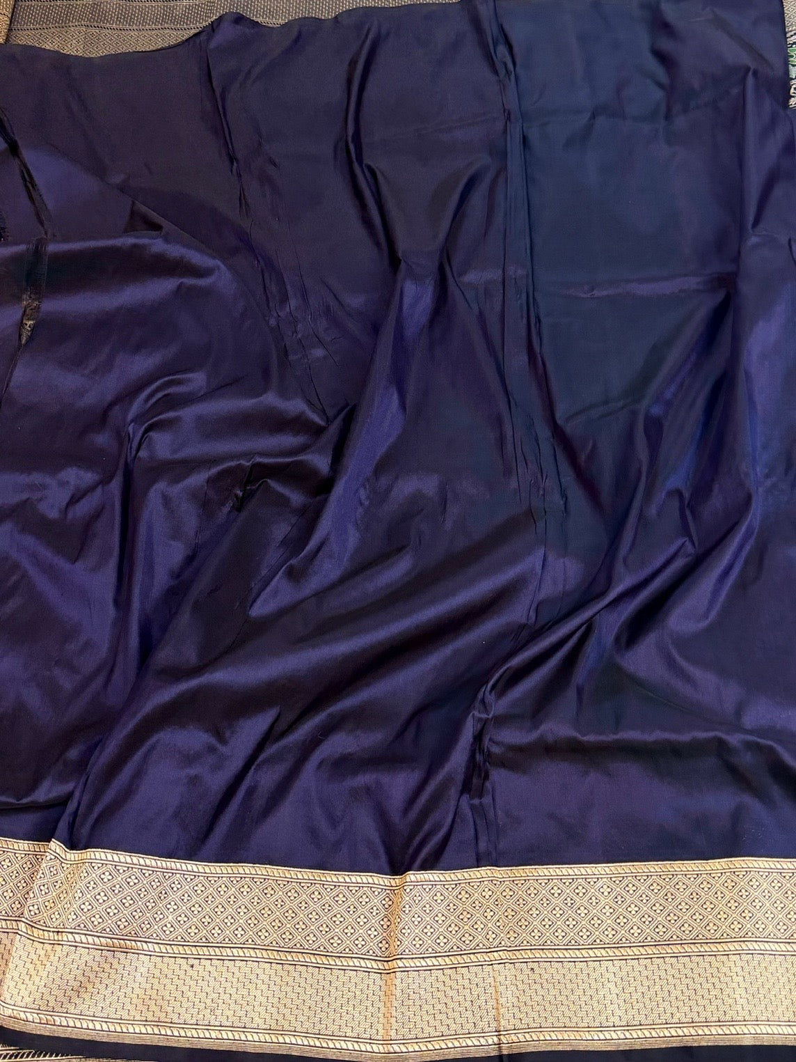 Navy Blue Handwoven Kimkhab Pure Banarasi Silk Brocade Saree