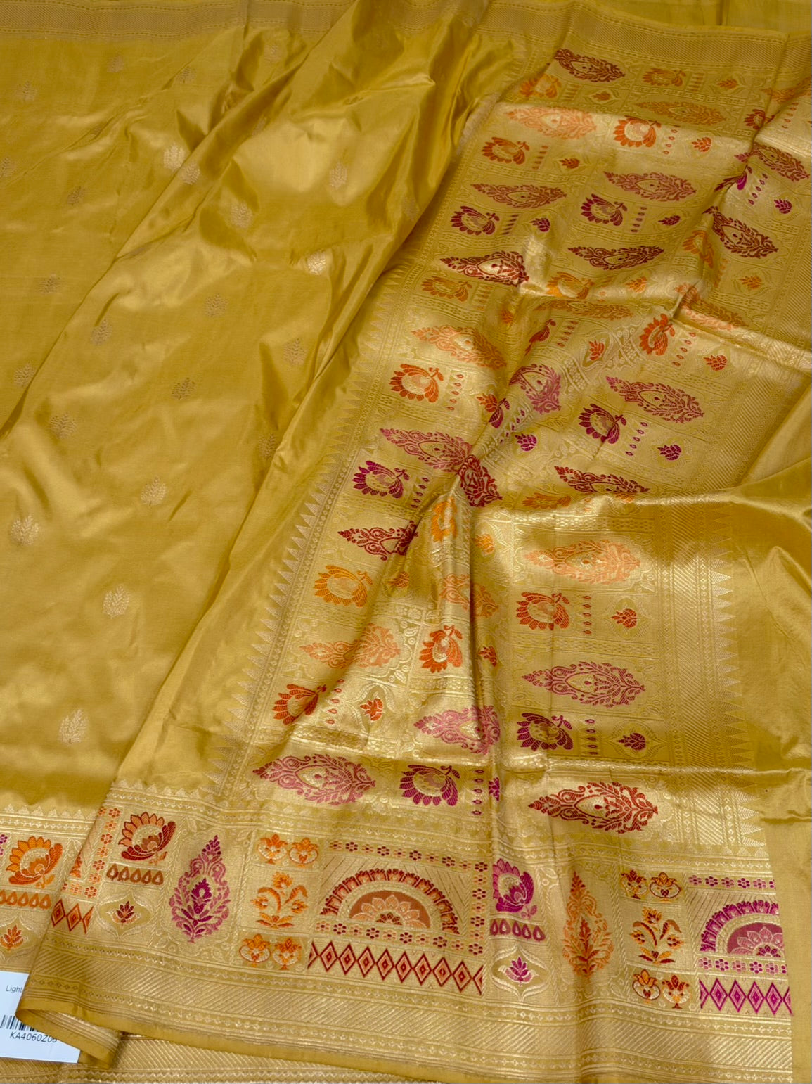 Yellow Handwoven Pure Banarasi Katan Silk Saree