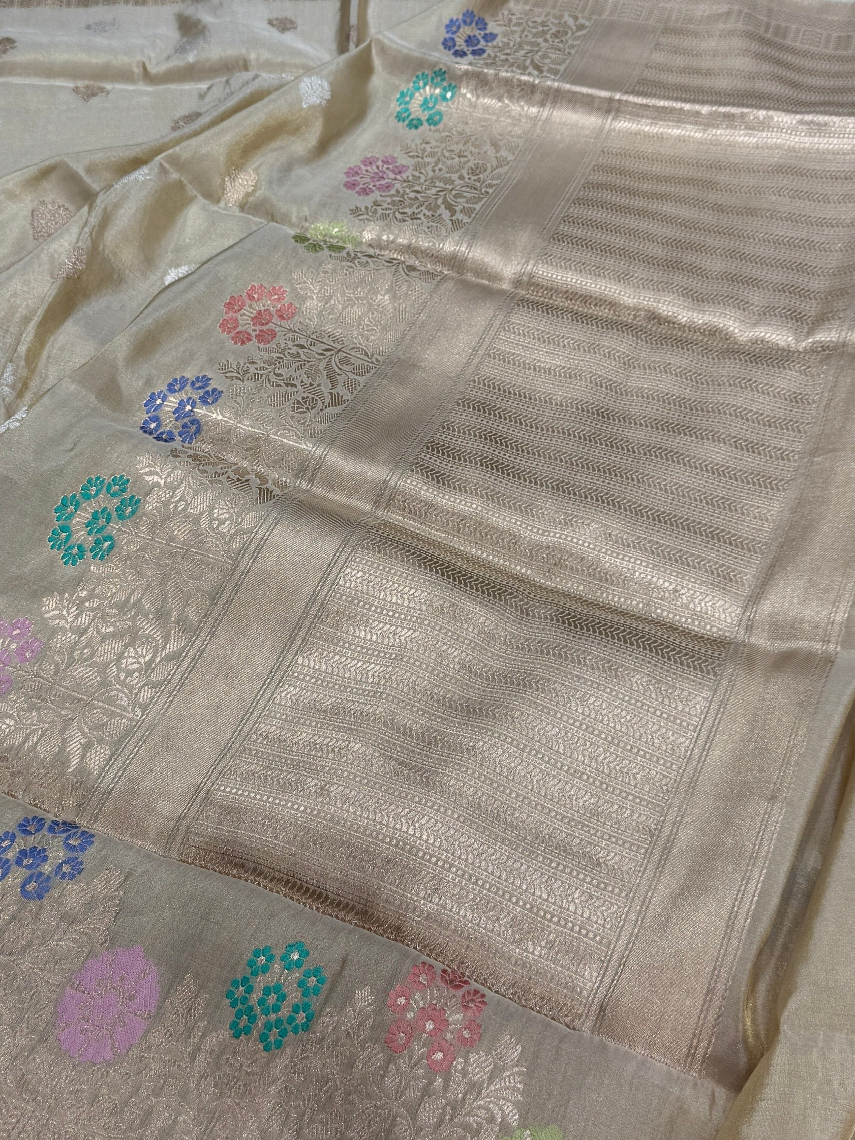 Ivory Handwoven Pure Tissue Saree