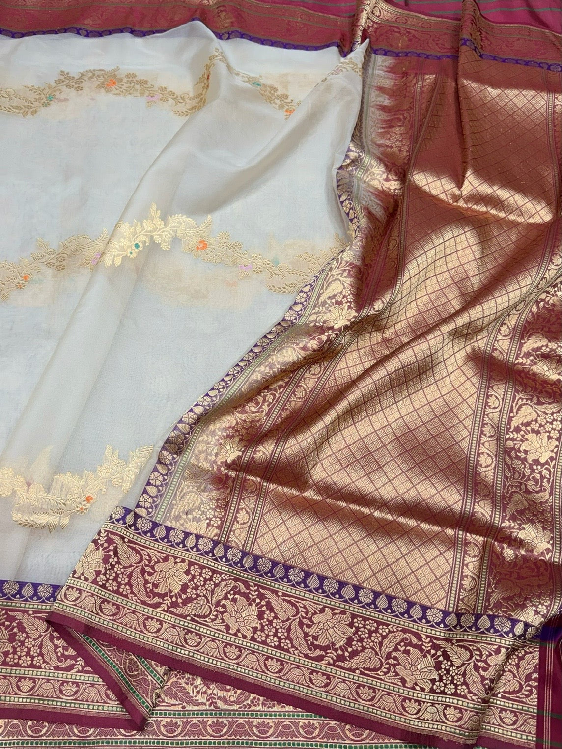 Ivory Handwoven Pure Banarasi Organza Silk Saree