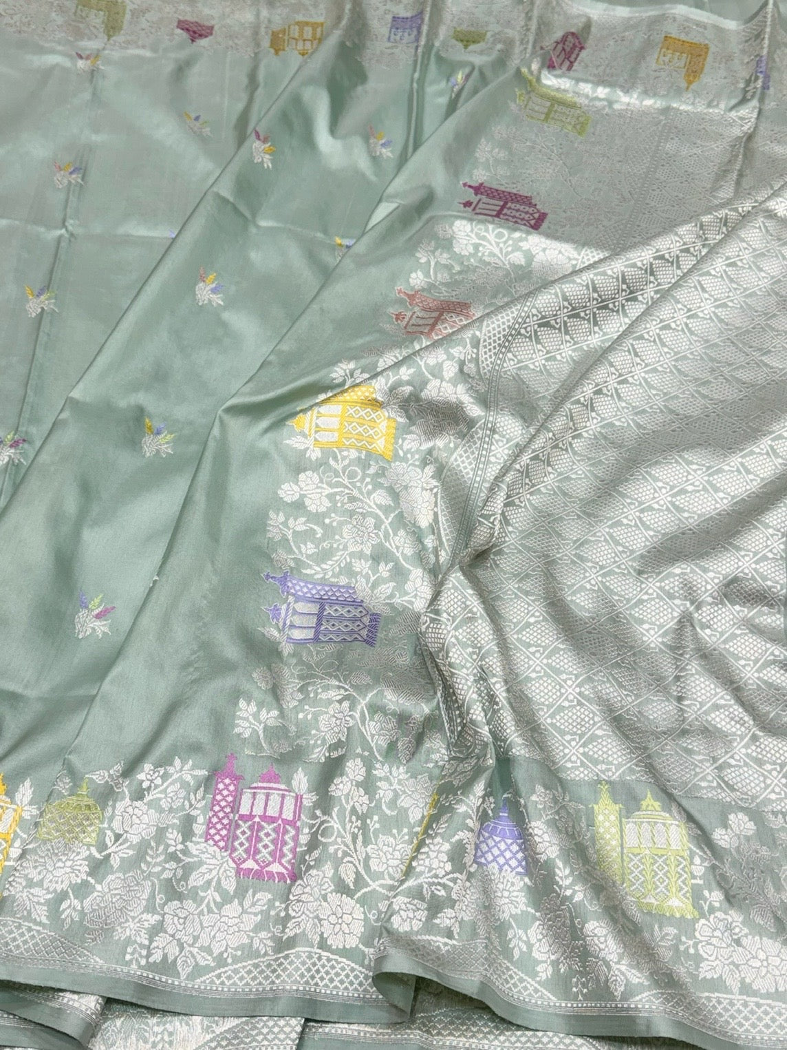 Powder Blue Handwoven Pure Banarasi Silk Saree