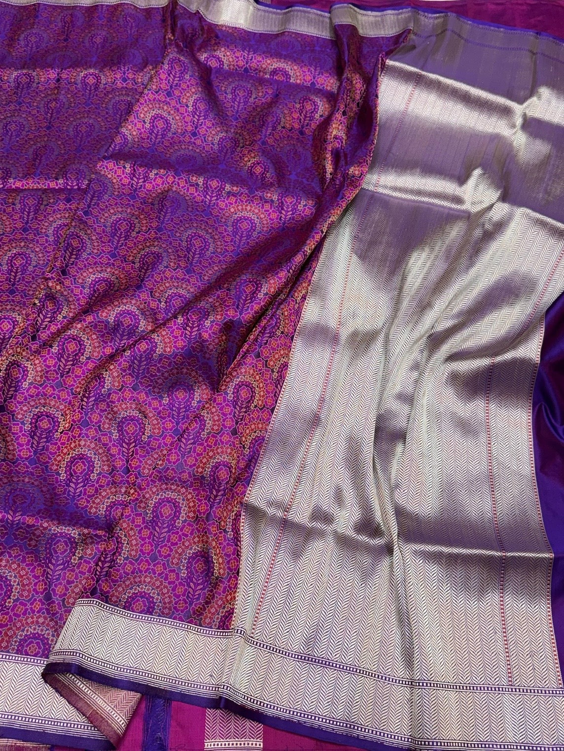 Purple Handwoven Pure Banarasi Satin Tanchoi Silk Saree – 100% Pure Satin Silk, Intricate Kadwa Weave