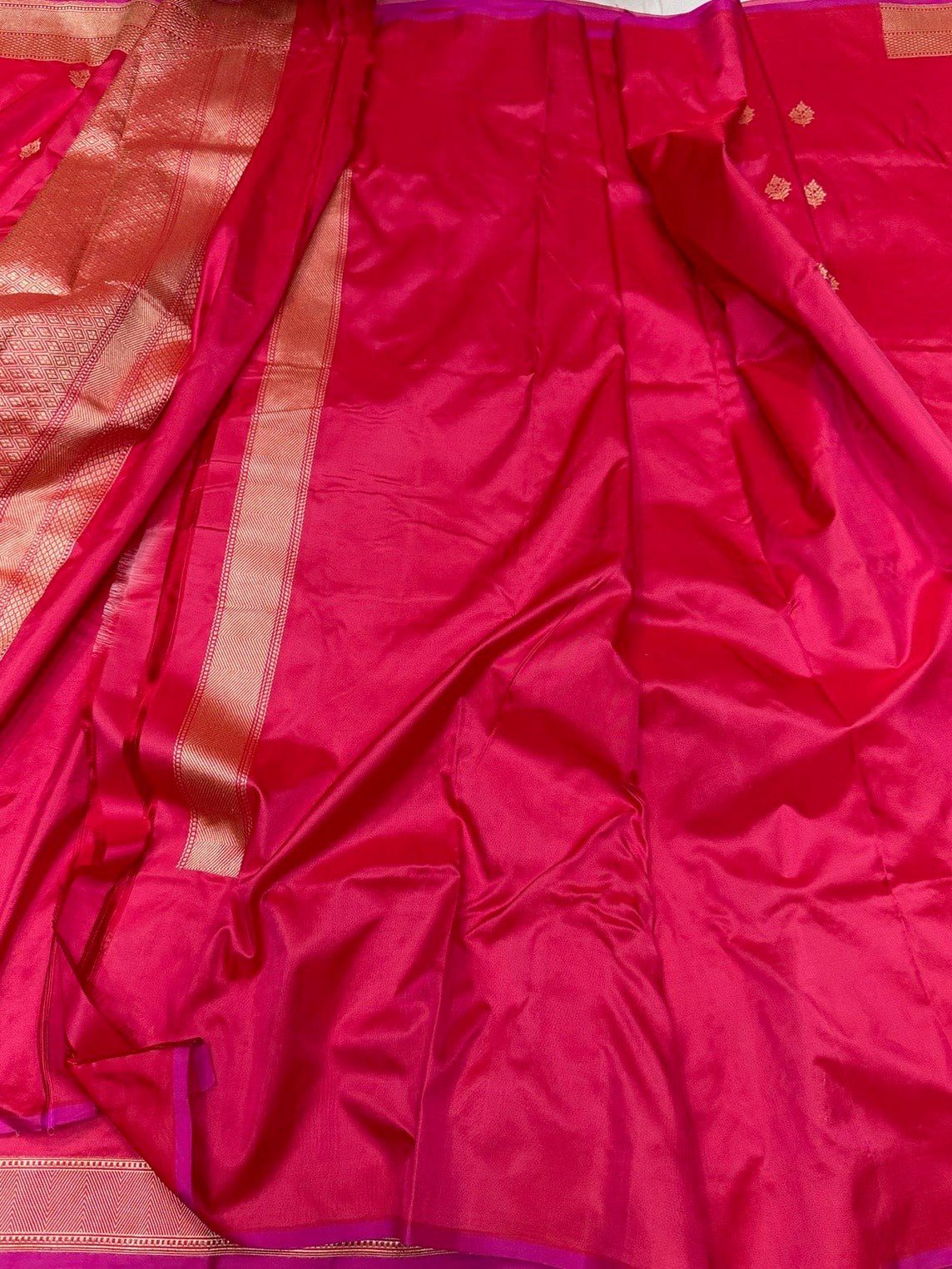 Reddish Pink Handwoven Pure Banarasi Silk Saree in Kadwa Weave | Authentic Katan Mulberry Silk