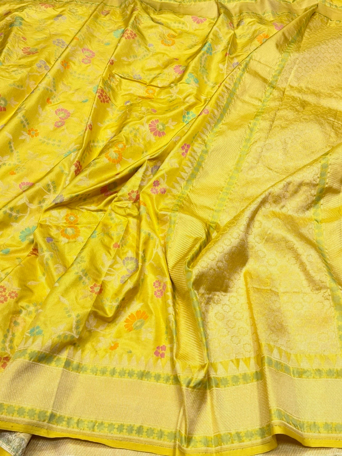 Yellow Handwoven Pure Banarasi Ektara Silk Saree – Authentic Kadwa Weave