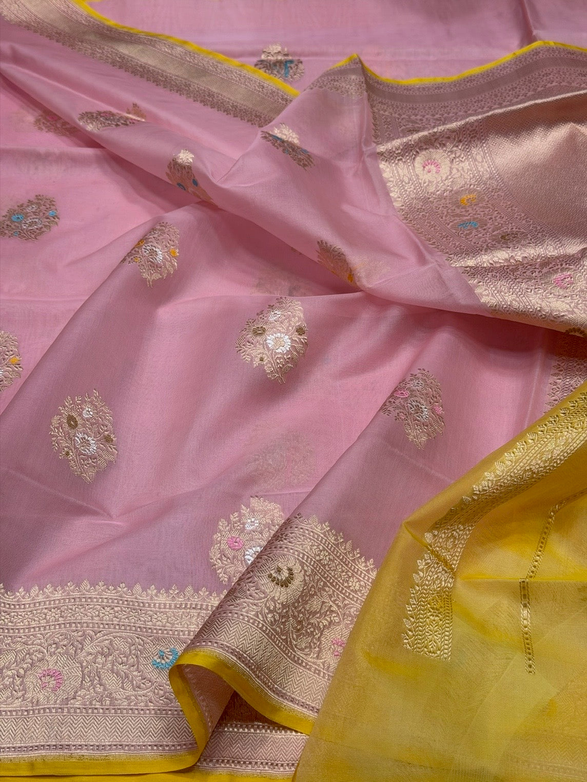 Baby Pink Handwoven Pure Organza Silk Saree