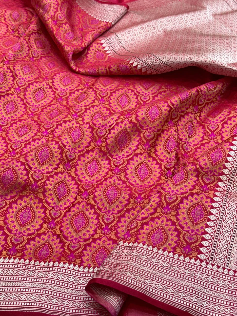 Rani Pink Handwoven Pure Banarasi Satin Tanchoi Silk Saree