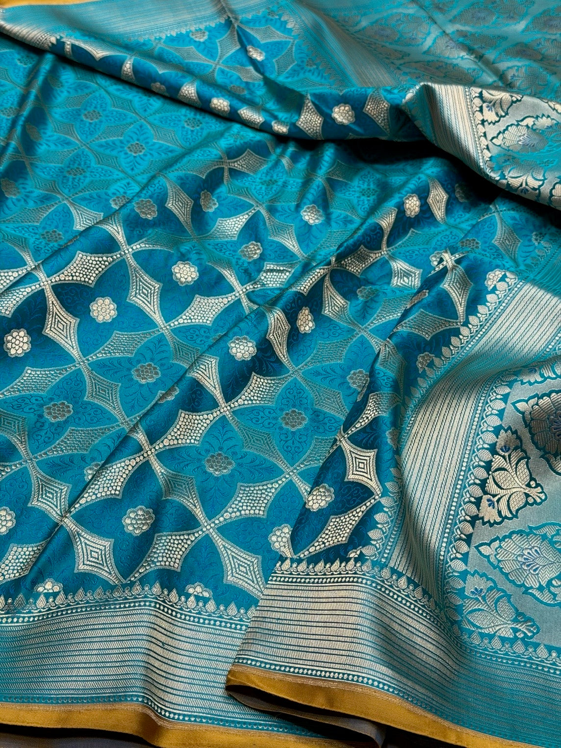 Sky Blue Handwoven Pure Banarasi Satin Tanchoi Silk Saree