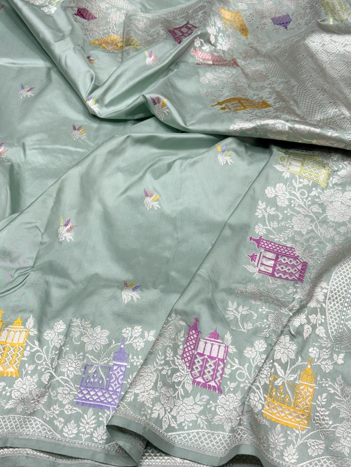 Powder Blue Handwoven Pure Banarasi Silk Saree