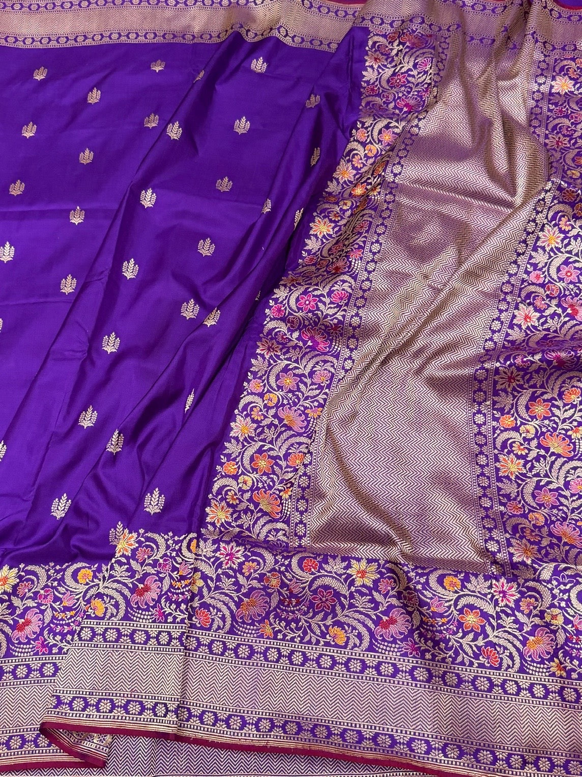 Purple Handwoven Pure Banarasi Silk Saree