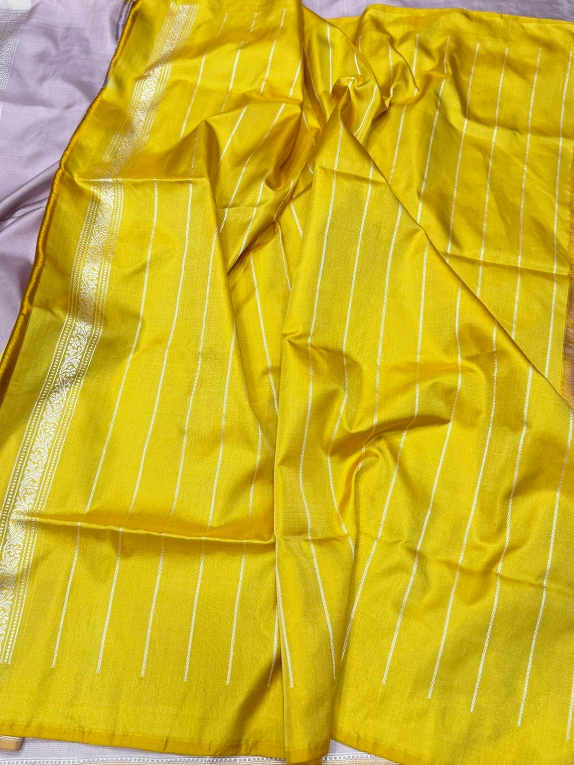 Lilac Handwoven Pure Banarasi Ektara Silk Saree