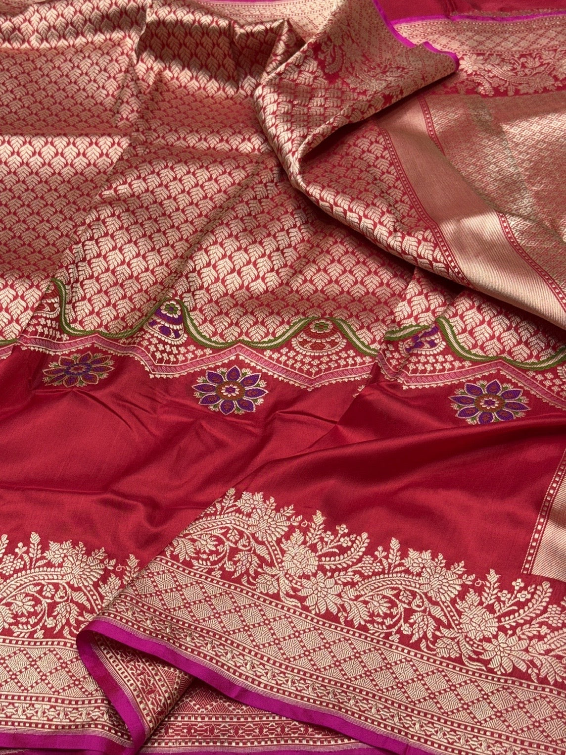 Red Handwoven Pure Banarasi Silk Saree