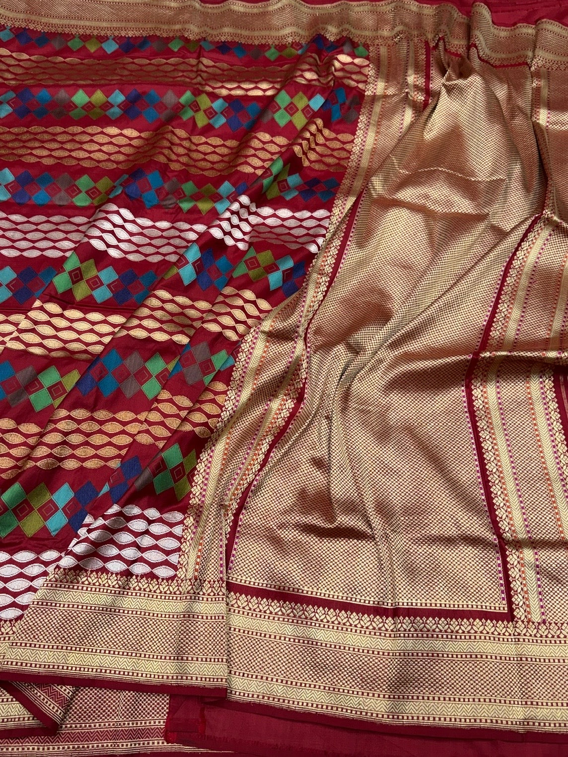 Red Handwoven Pure Banarasi Silk Saree
