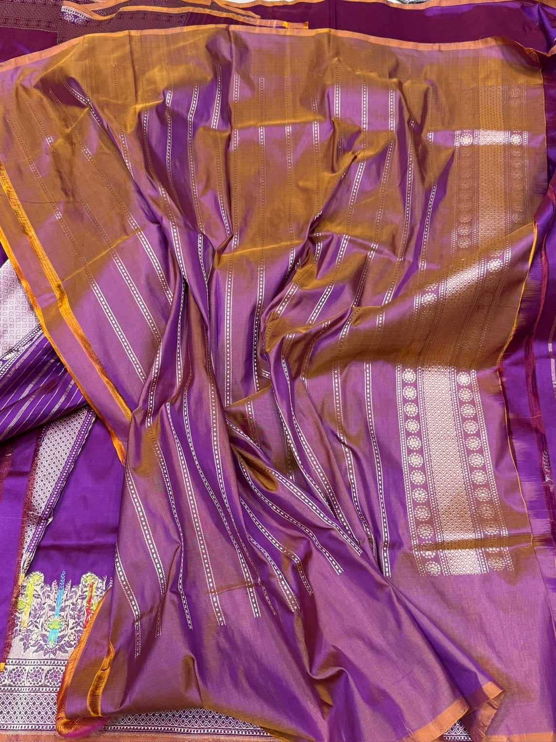 Purple Handwoven Pure Banarasi Silk Saree