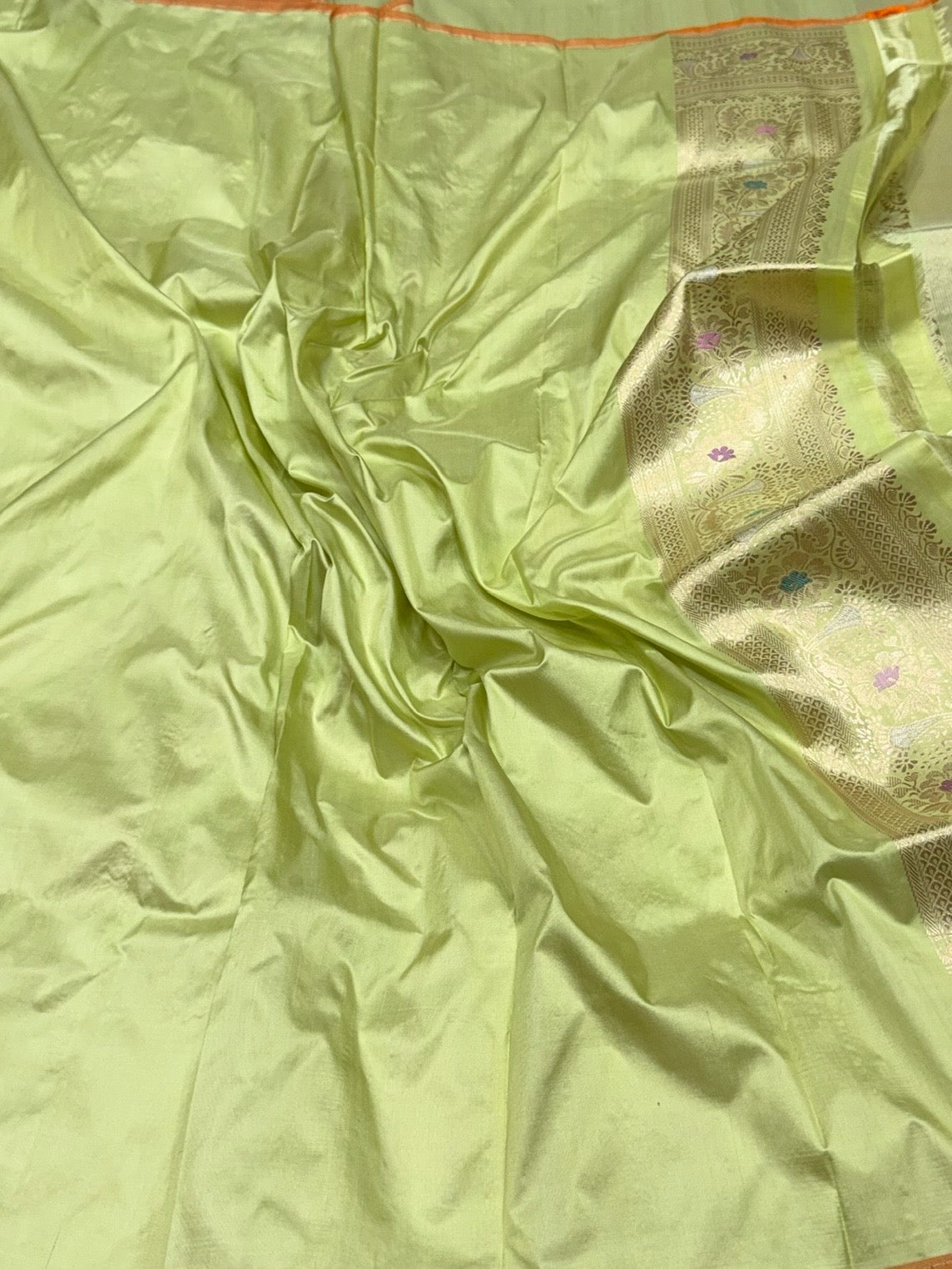Pista Handwoven Pure Banarasi Silk Saree