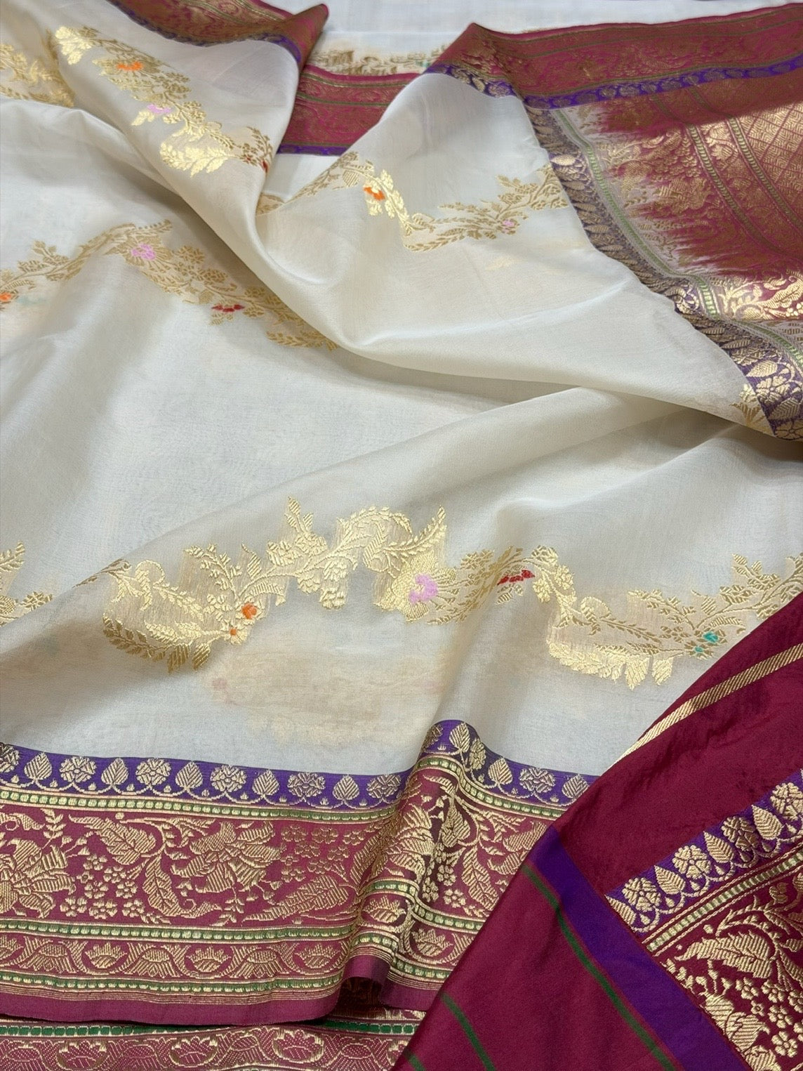 Ivory Handwoven Pure Banarasi Organza Silk Saree