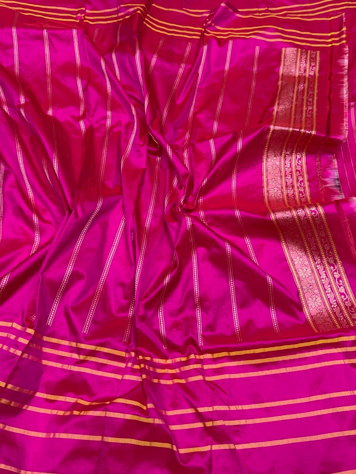 Rani Pink Handwoven Pure Banarasi Silk Saree