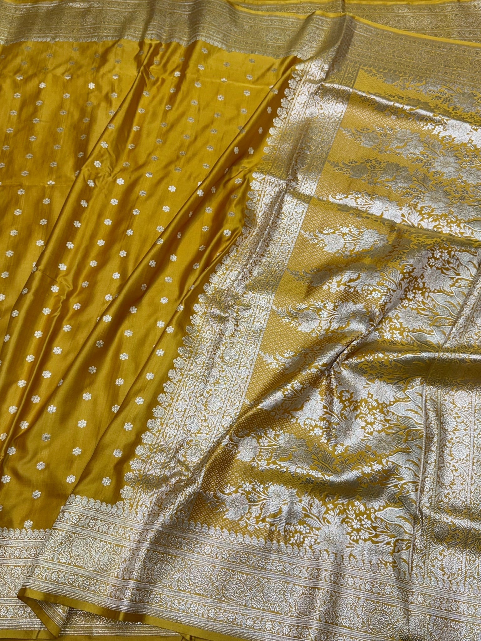 Yellow Handwoven Vintage Pure Banarasi Satin Silk Saree