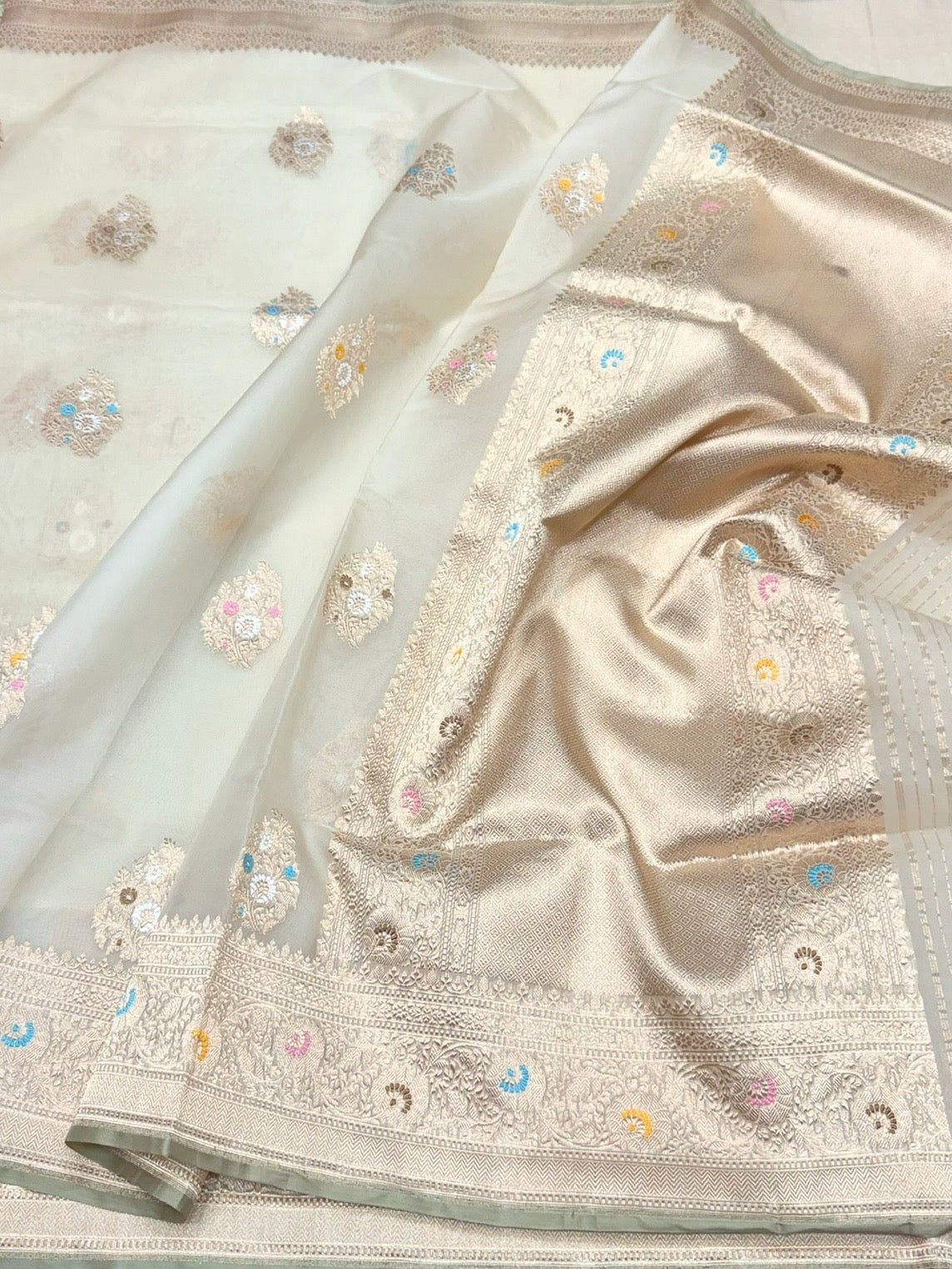 Ivory Handwoven Pure Organza Silk Saree