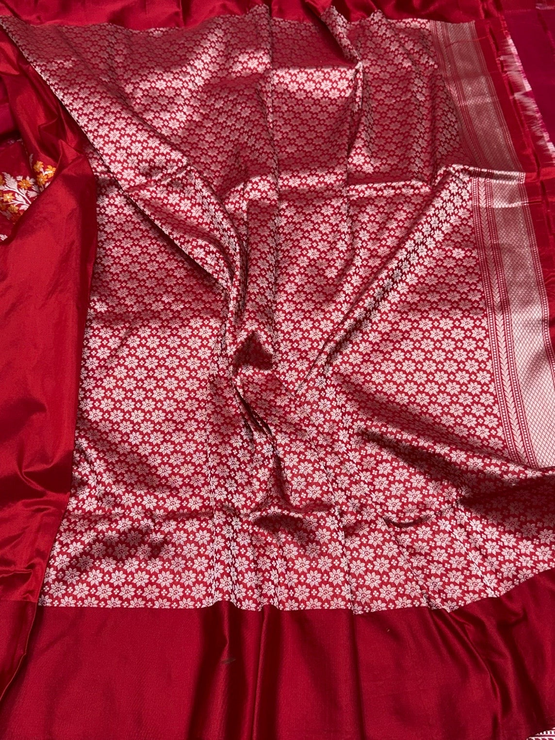 Red Handwoven Pure Banarasi Silk Saree