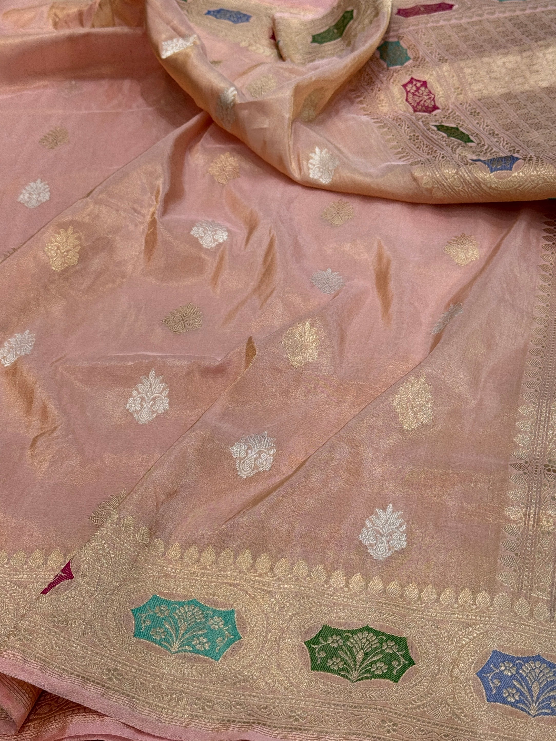 Peach Handwoven Pure Banarasi Tissue Silk Saree