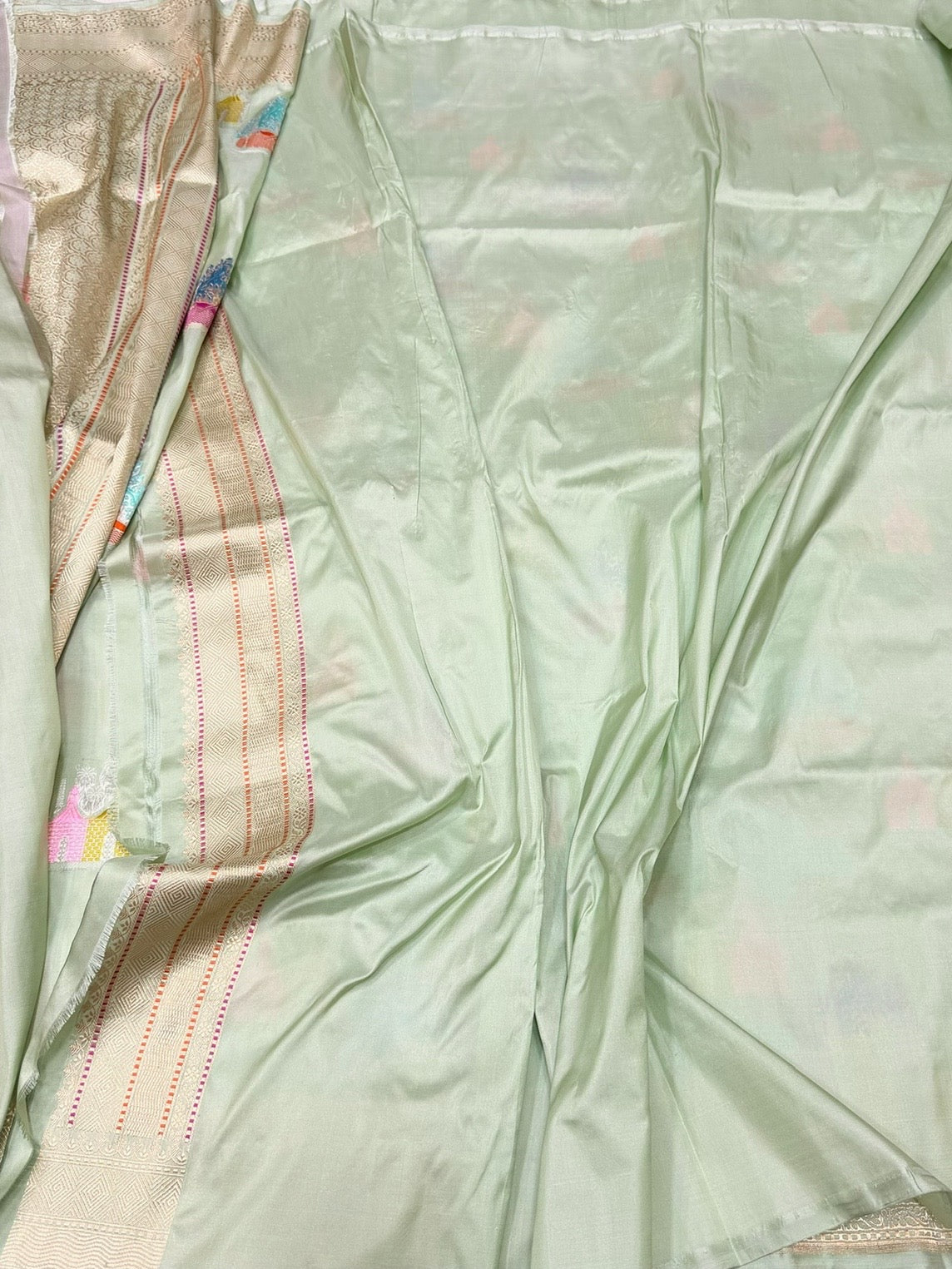 Pista Green Handwoven Pure Banarasi Silk Saree