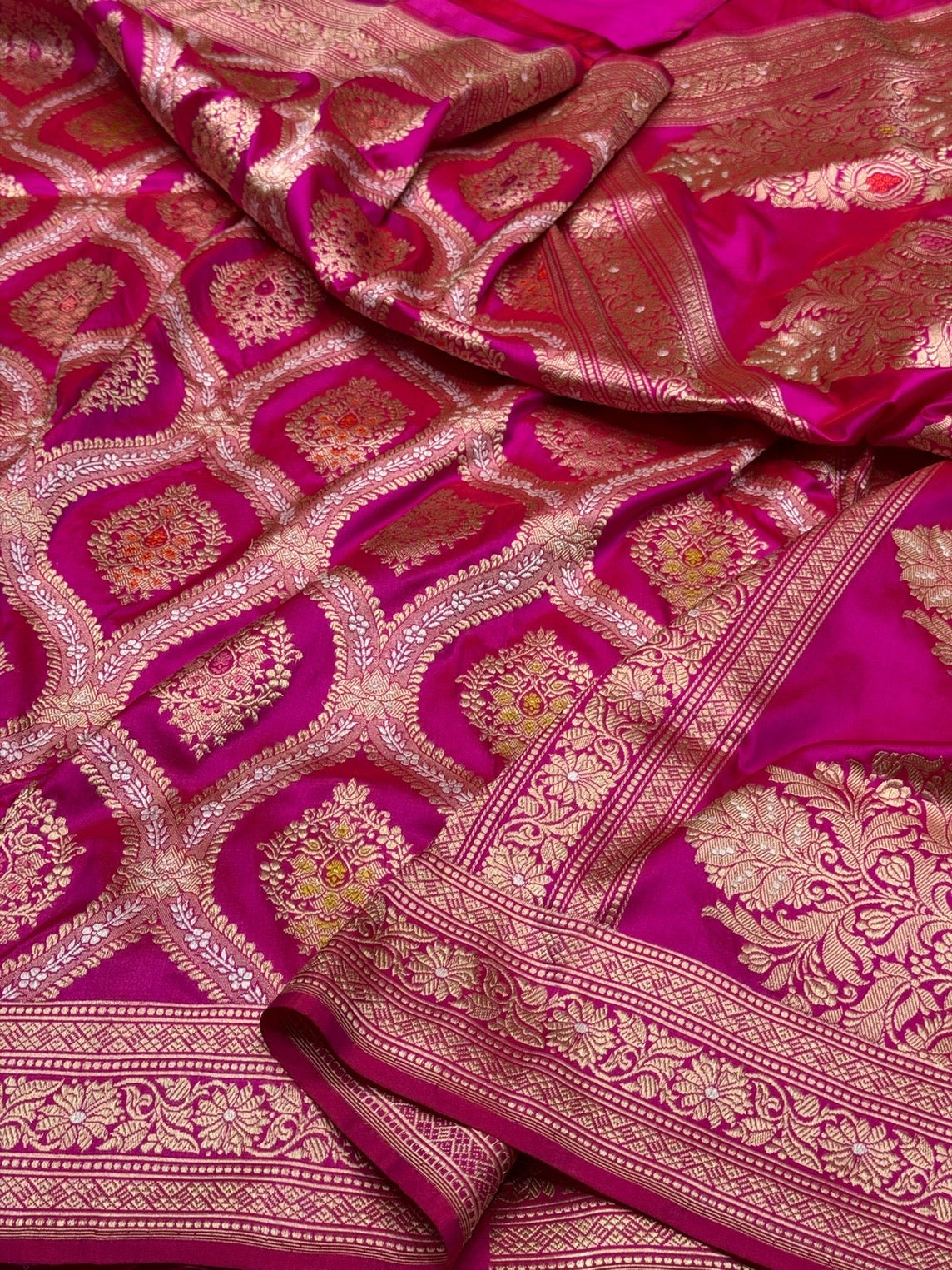 Rani Pink Handwoven Pure Banarasi Silk Saree