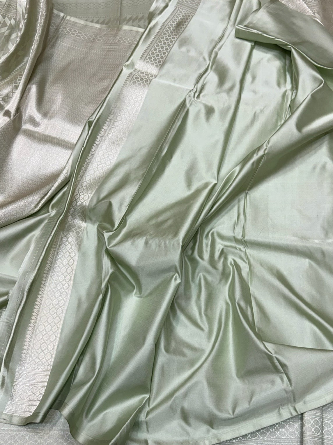 Mint Green Handwoven Pure Banarasi Satin Tanchoi Silk Saree – Cutwork Weave | Pure Satin Silk | Pastel Banarasi Elegance