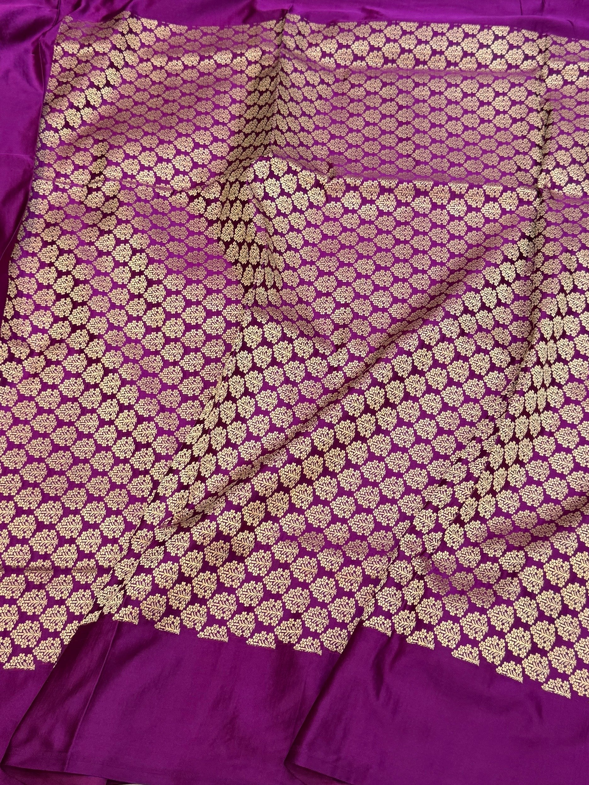 Magenta Pink Handwoven Banarasi Pure Mashru Satin Silk Saree
