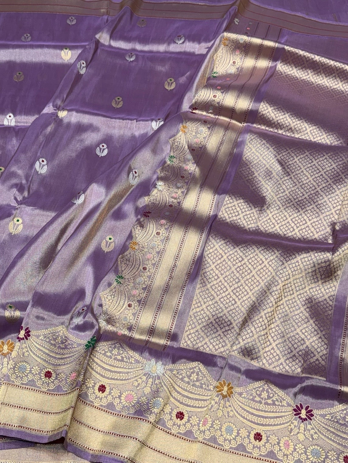 Lavender Handwoven Pure Banarasi Tissue Silk Saree