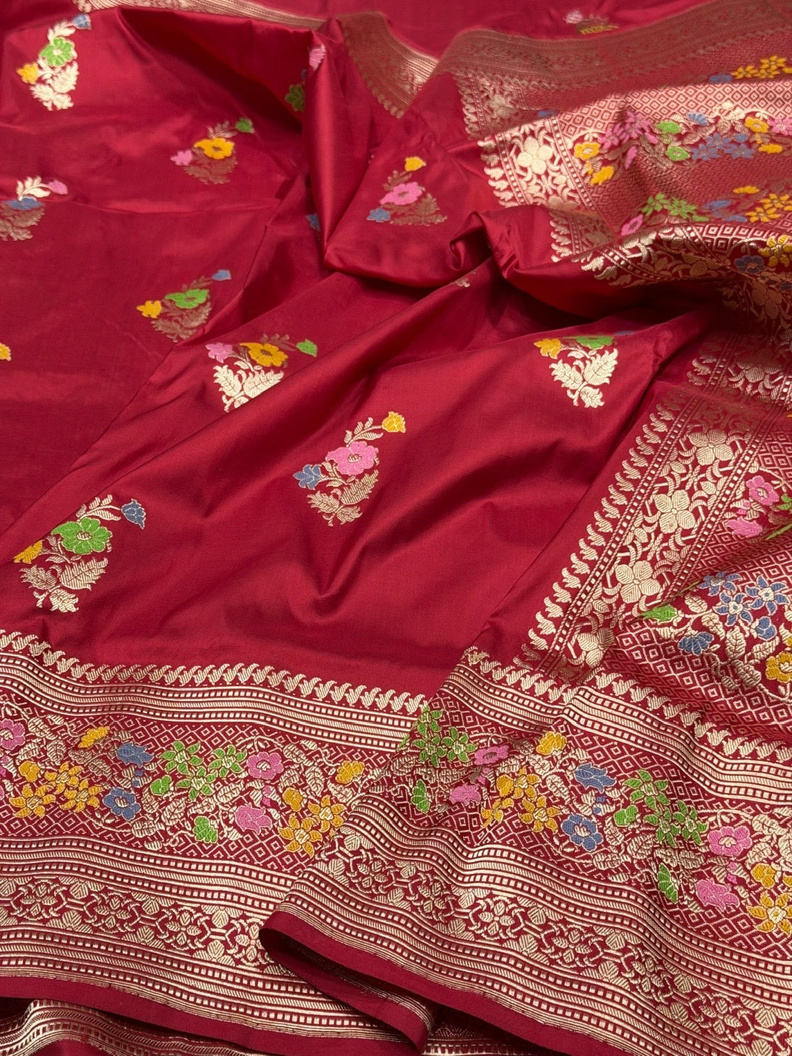 Red Handwoven Banarasi Pure Silk Saree