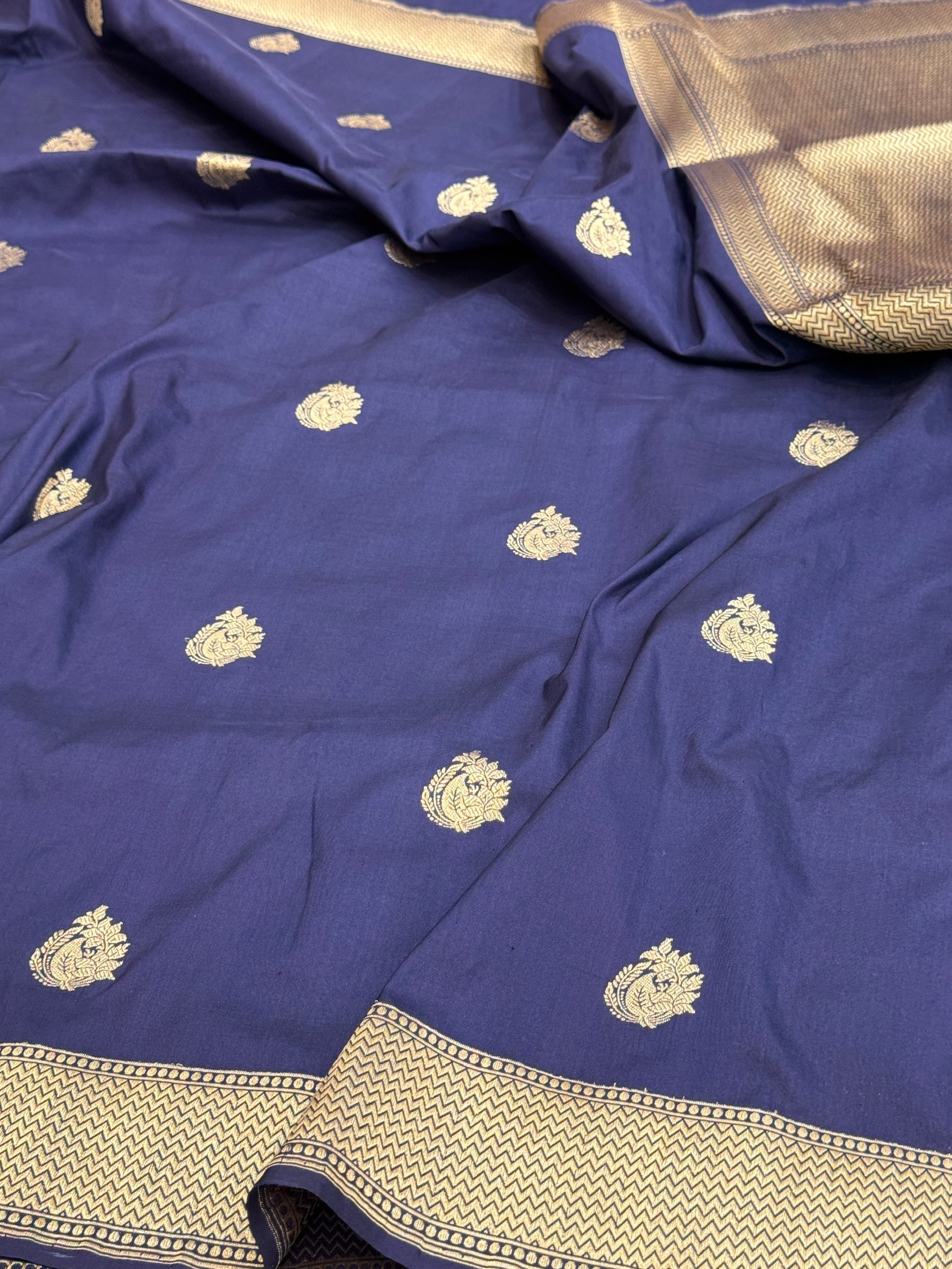 Navy Blue Handwoven Pure Banarasi Silk Saree – Pure Katan Silk | Kadwa Weave | Authentic Banarasi Handloom