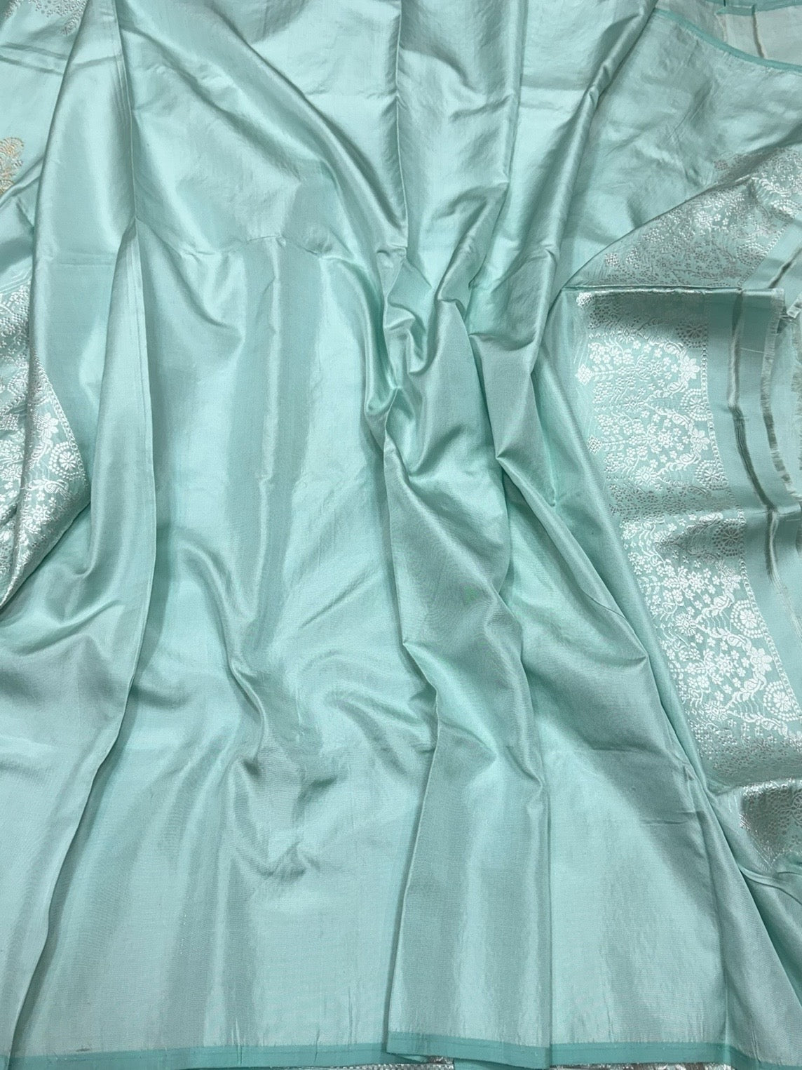 Sea Blue Handwoven Pure Banarasi Ektara Silk Saree – Kadwa Weave in 100% Mulberry Silk