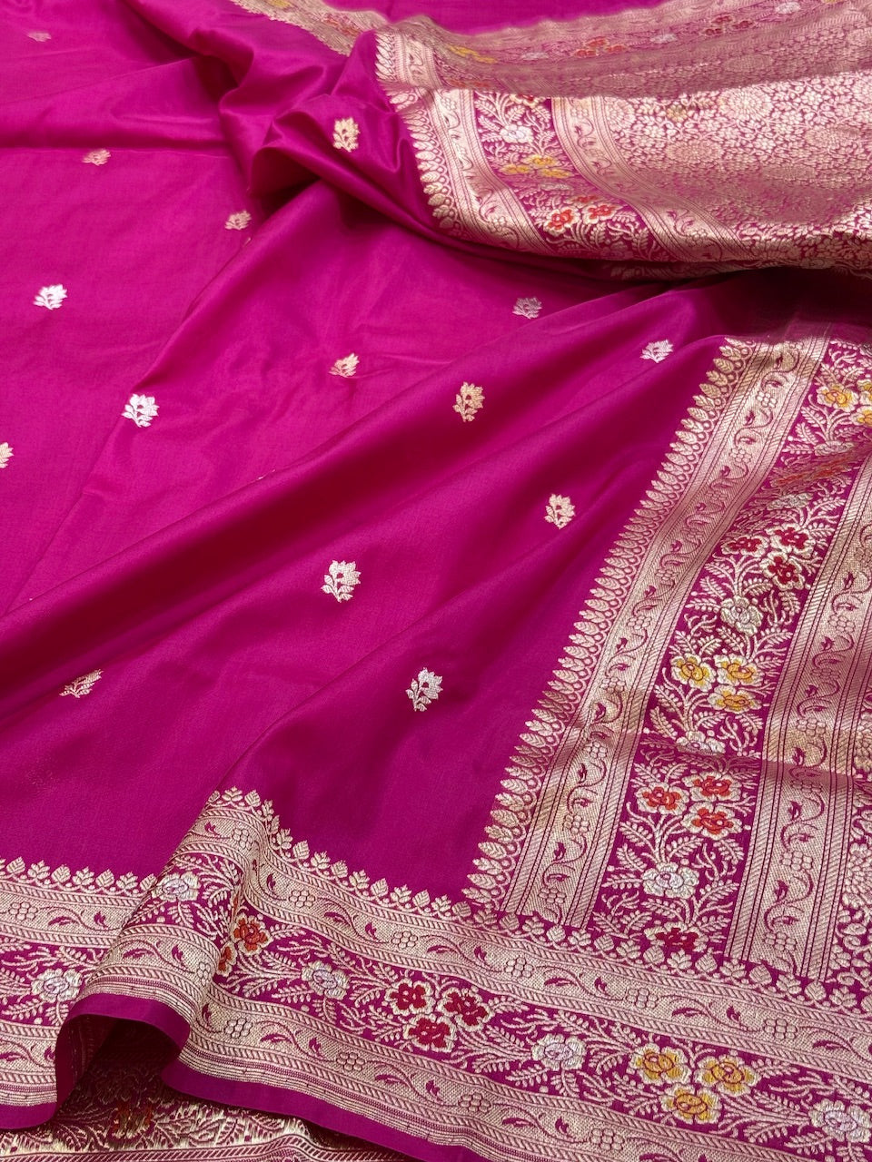Handwoven Pure Banarasi Silk Saree