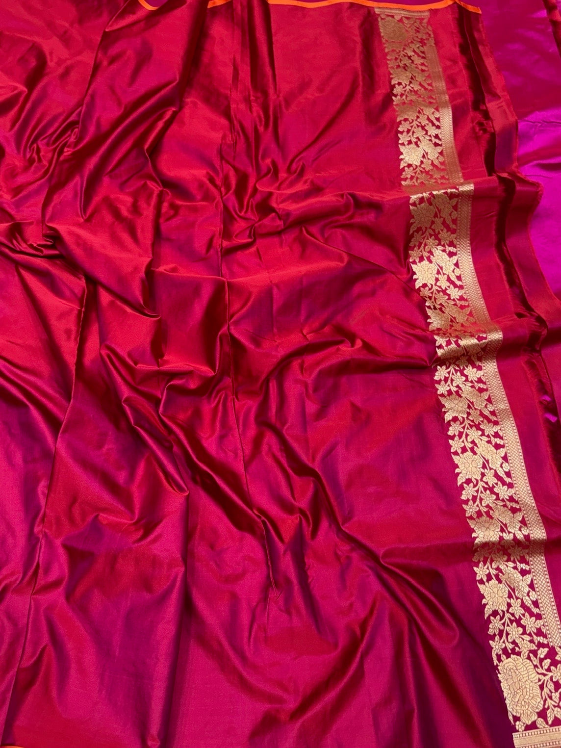 Red Handwoven Pure Banarasi Satin Tanchoi Silk Saree – 100% Pure Satin Silk, Kadwa Weave