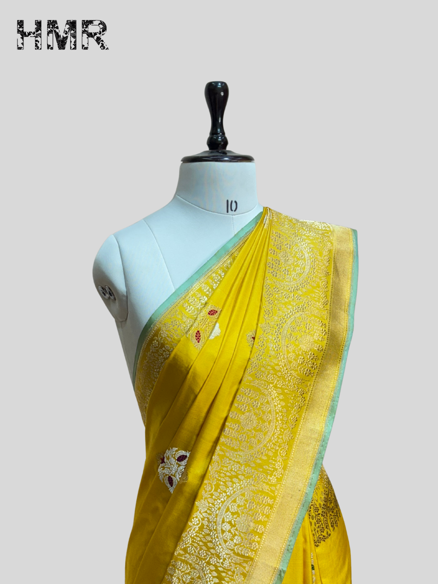 Powder Blue Handwoven Pure Banarasi Silk Saree