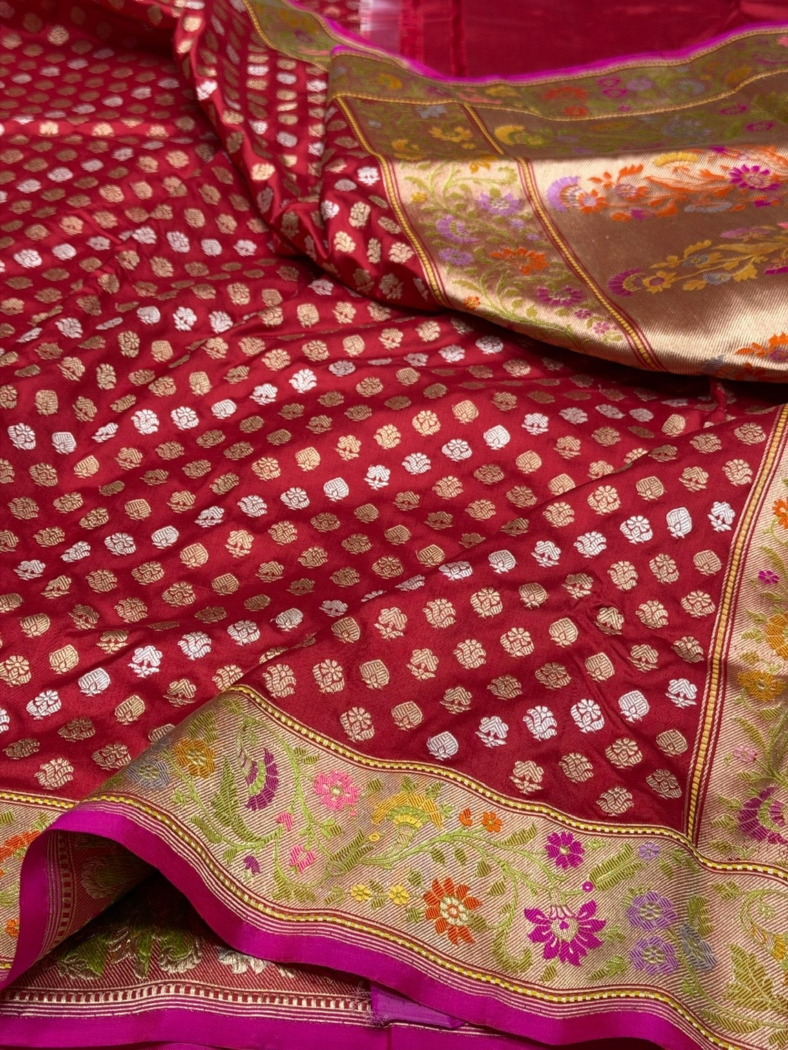 Red Handwoven Pure Banarasi Silk Saree – Kadwa Weave in 100% Katan Mulberry Silk