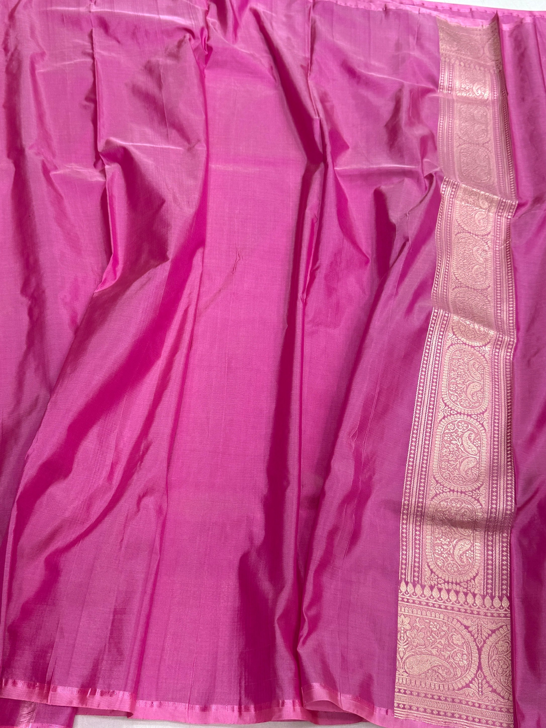 Deep Majenta Pink Handwoven Pure Banarasi Silk Saree