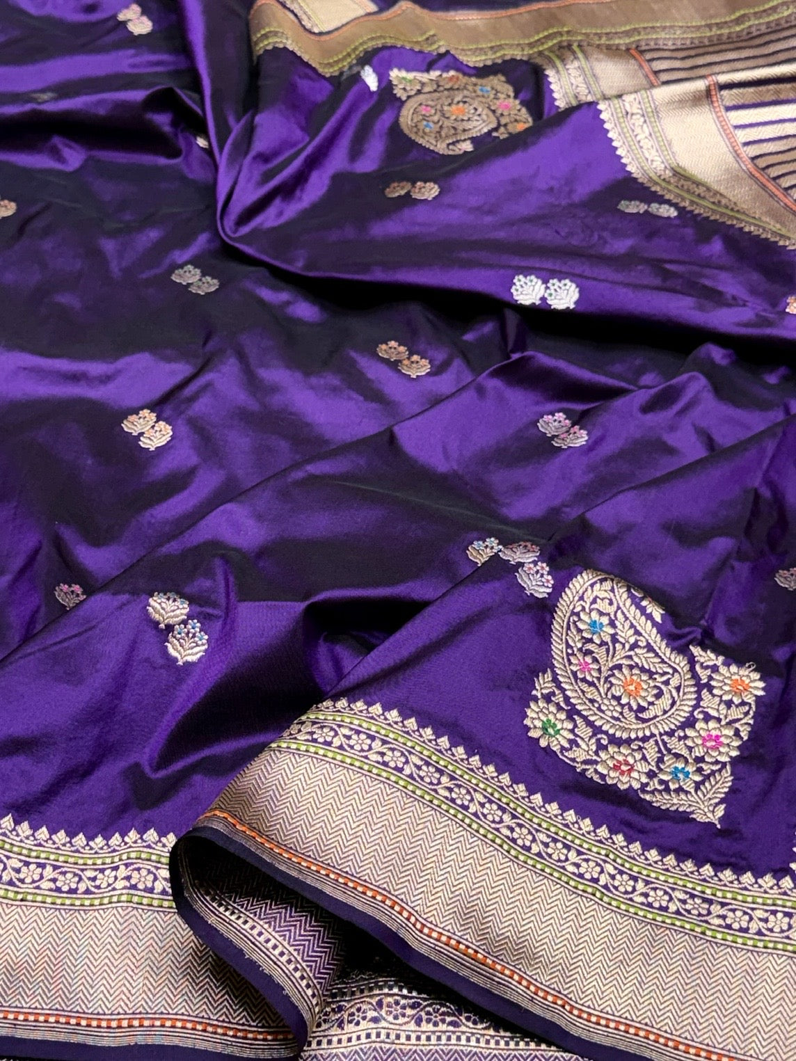 Purple Handwoven Pure Banarasi Silk Saree