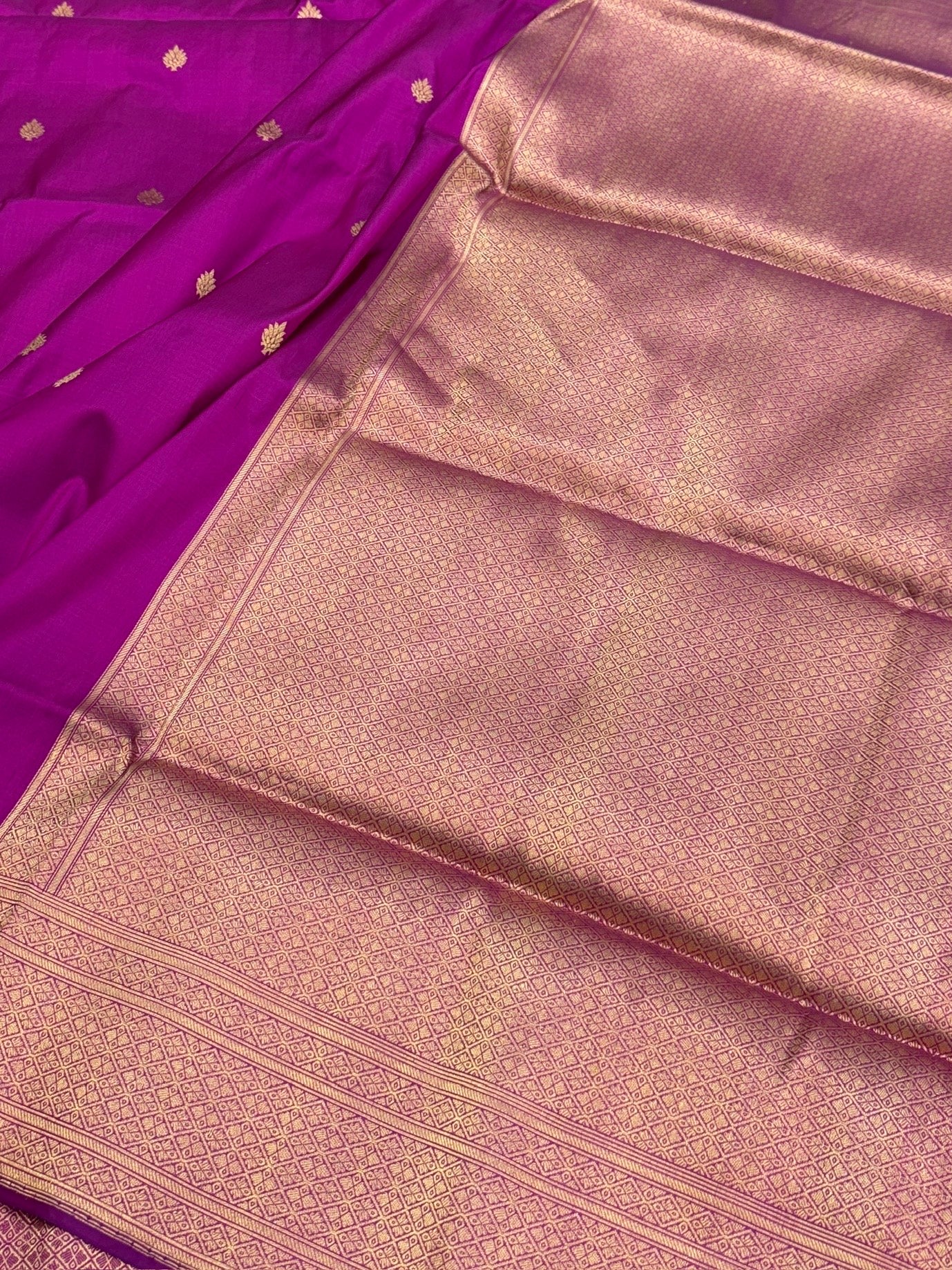 Magenta Pink Handwoven Pure Banarasi Silk Saree