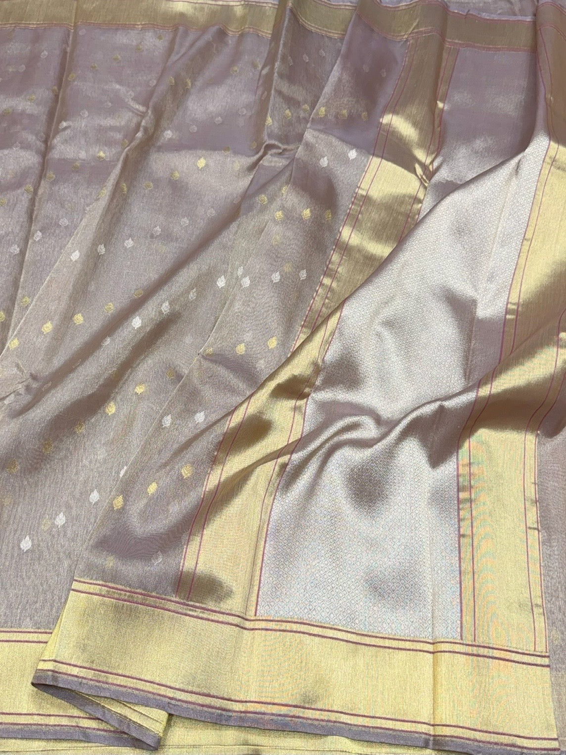 Mauve Handwoven Pure Kora Tissue Banarasi Saree – Kadwa Weave in 100% Pure Silk