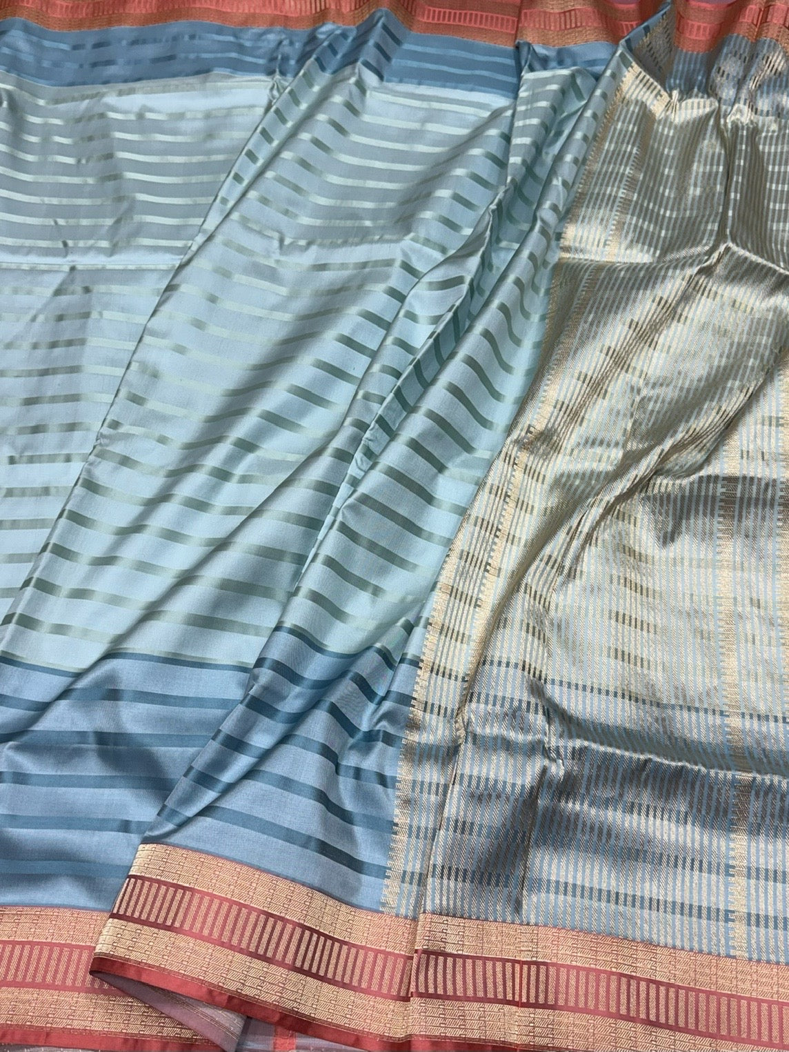 Ash Grey Handwoven Banarasi Pure Satin Tanchoi Silk Saree