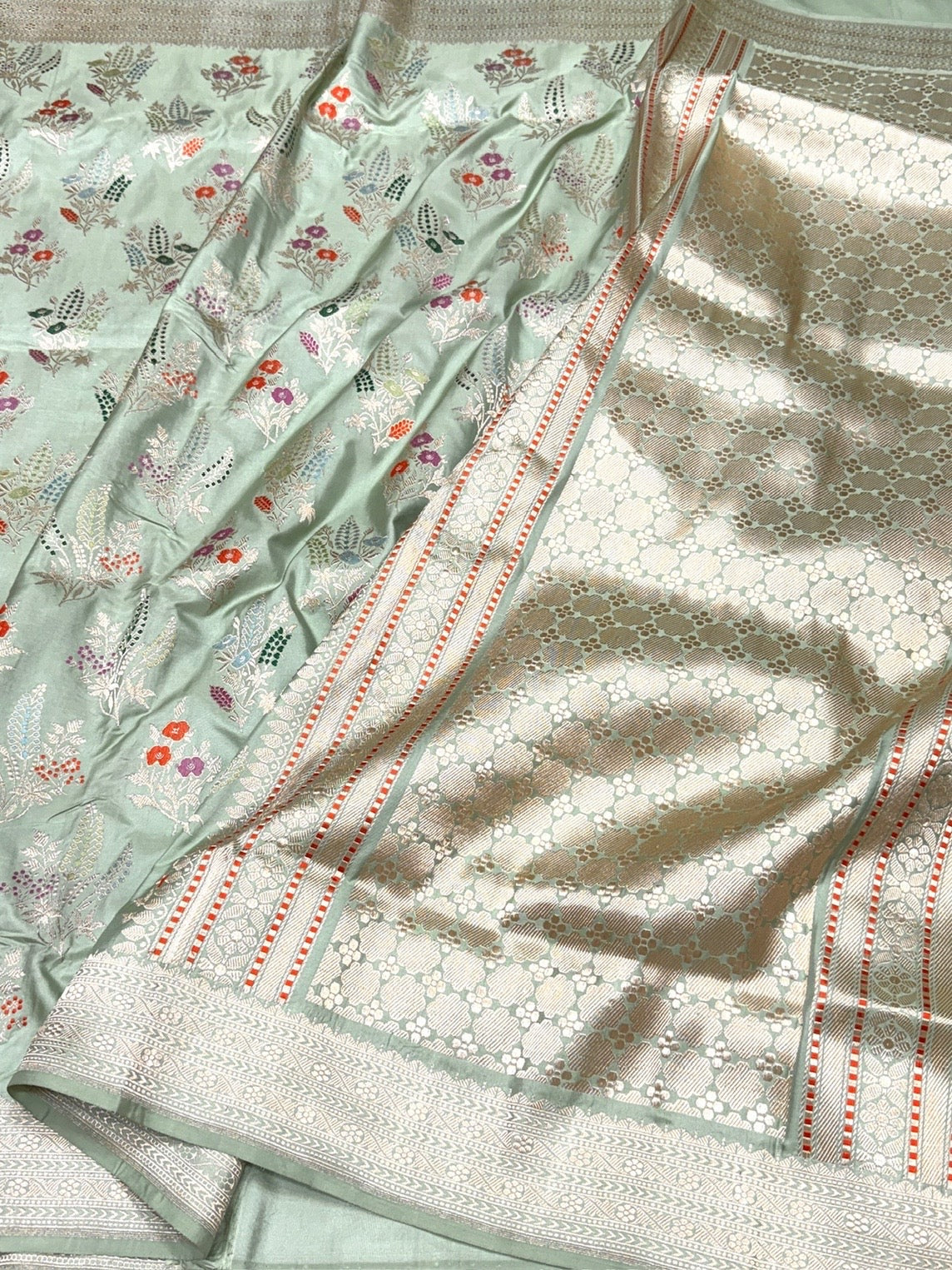 Pista Green Handwoven Pure Banarasi Silk Saree