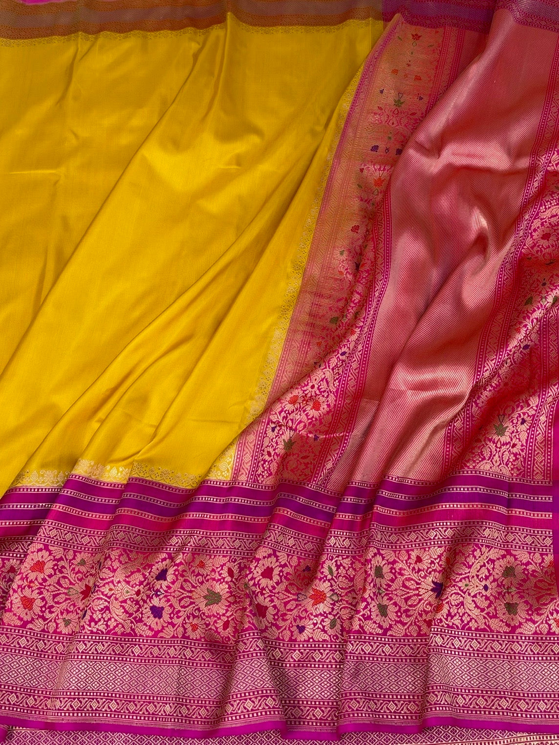 Yellow Handwoven Pure Banarasi Ektara Silk Saree